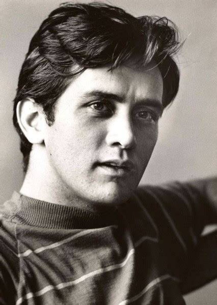 Martin Sheen as Steven Pushkov in The Deer Hunter