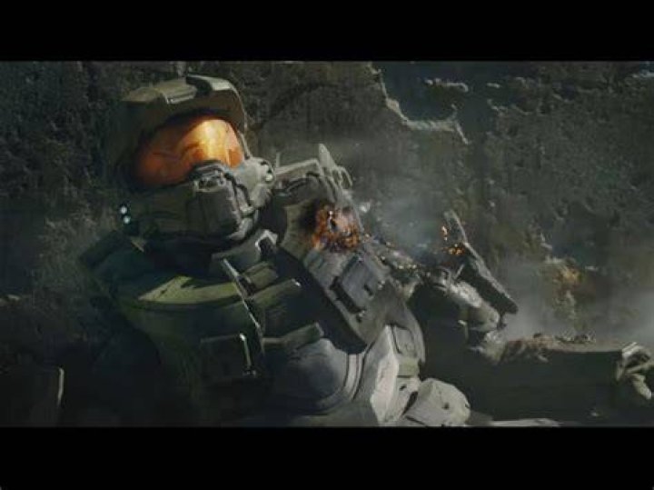 Master Chief isn't dead, he's being hunted - says new Halo 5: Guardians trailer