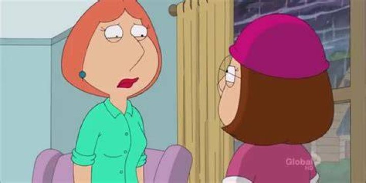 Meg makes Lois cry Family Guy