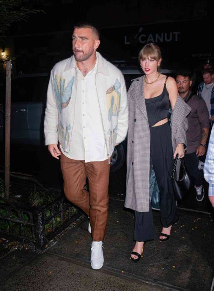 Mengapa Taylor Swift dan Joe Alwyn Putus? Swifties Cari Tahu di Momen