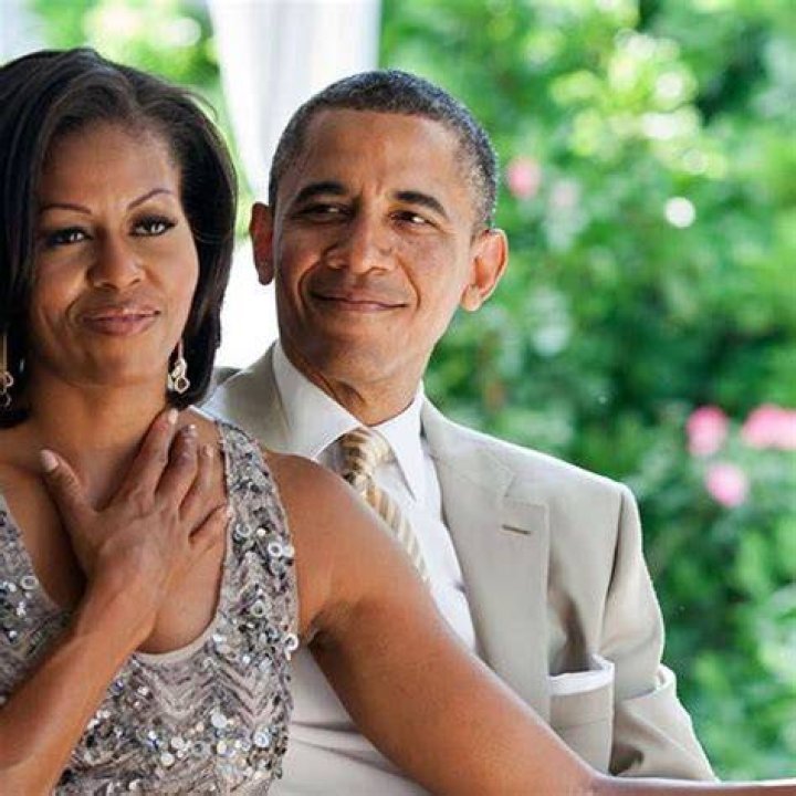Michelle Obama&rsquo;s PostWhite House Vacation Look Is All Shoulders