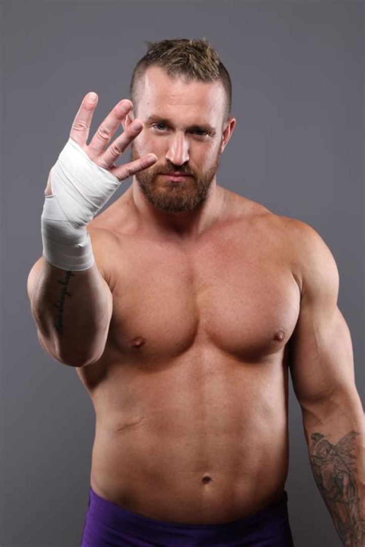 Mike Bennett