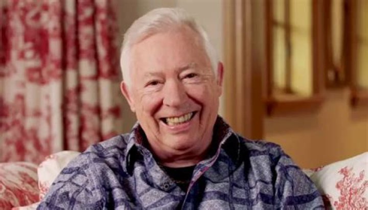 Mike Markkula net worth, Kids, Wife, Weight, Bio-Wiki, Age