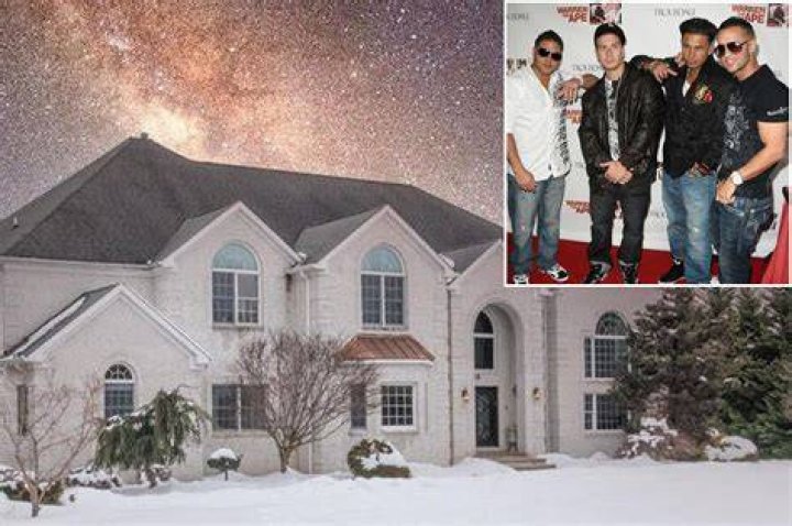 Mike Sorrentino grilled by priests before son's baptism