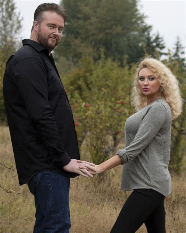 Mike Youngquist and Natalie Mordovtseva In 90 Day Fiance 2