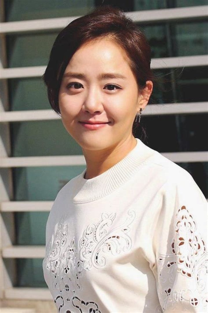 Moon Geun Young