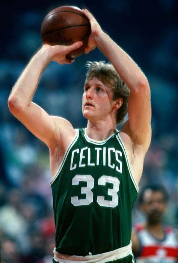 NBA Fans from the 1970s Go Crazy as Moustached Larry Bird Photo Resurfaces: “Let
My Mom Cut My Hair, And Drain a Three in Someone’s Face…”