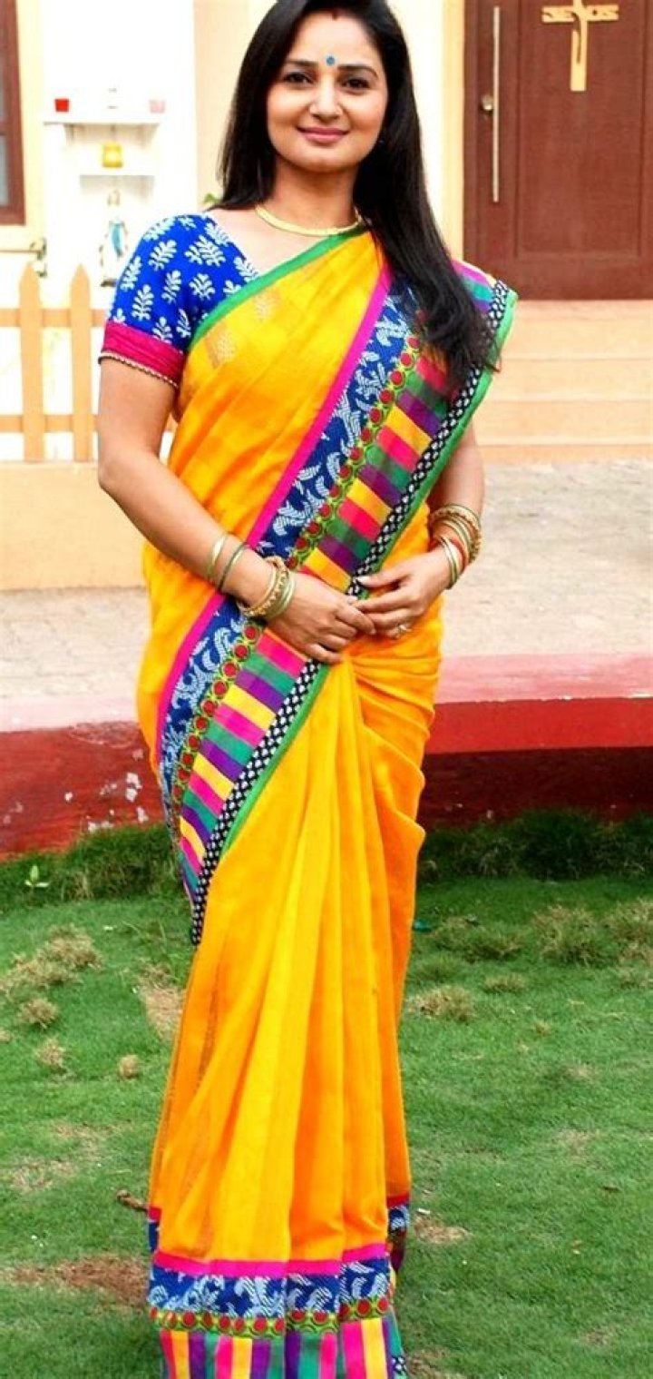 Neelam Pathania Images