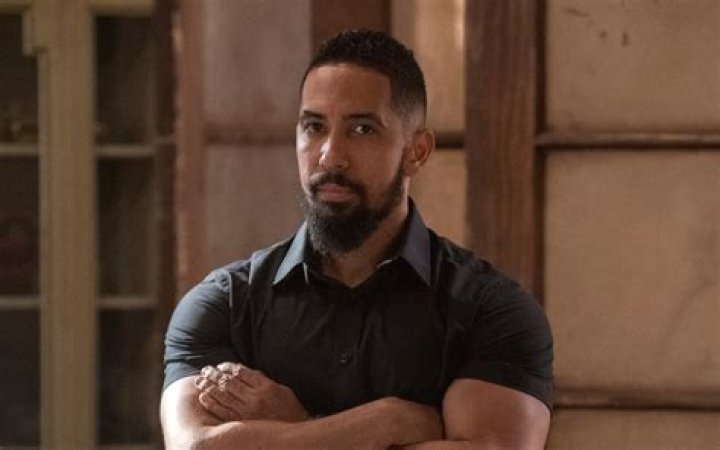 Neil Brown Jr photo 5 of 152 pics, wallpaper photo 1255924 ThePlace2