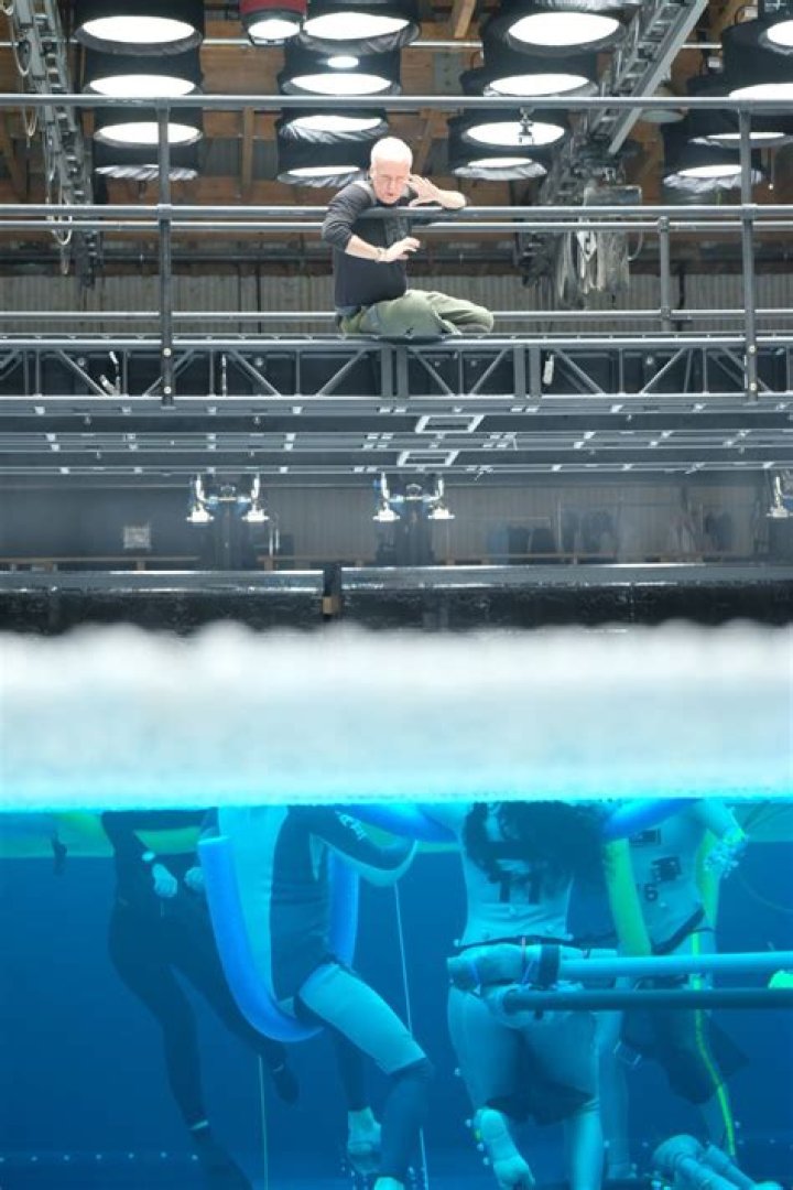 New behind-the-scenes photos show Avatar stars in gruelling underwater shoot in New Zealand