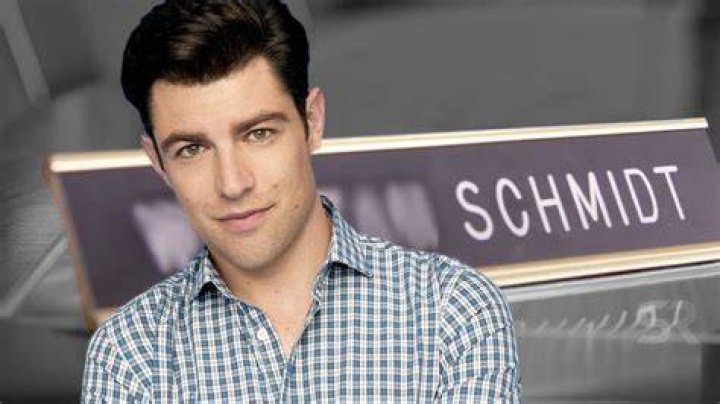 New Girl why Schmidt didnt use his name plot hole