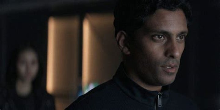 Nikhil plotting an attack on aliens in Invasion season 2