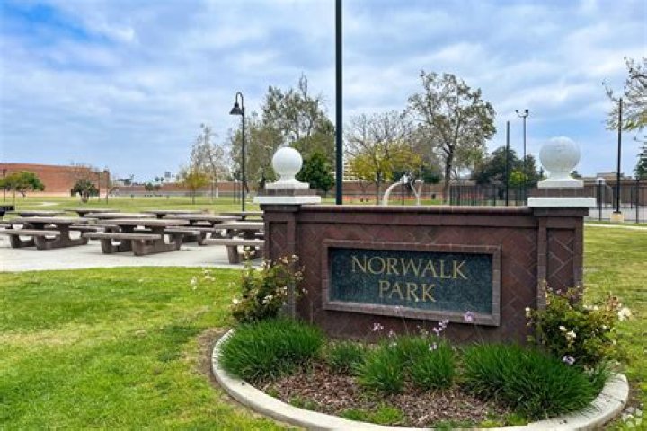 Norwalk's Cheese & Bread restaurant opens this weekend