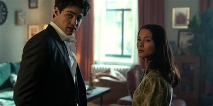 Owen (Noah Centineo) and Hannah (Fivel Stewart) looking concerned in Netflix's The Recruit