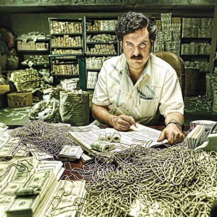 Pablo Escobar's Daily Income: The Financial Empire Of A Drug Lord