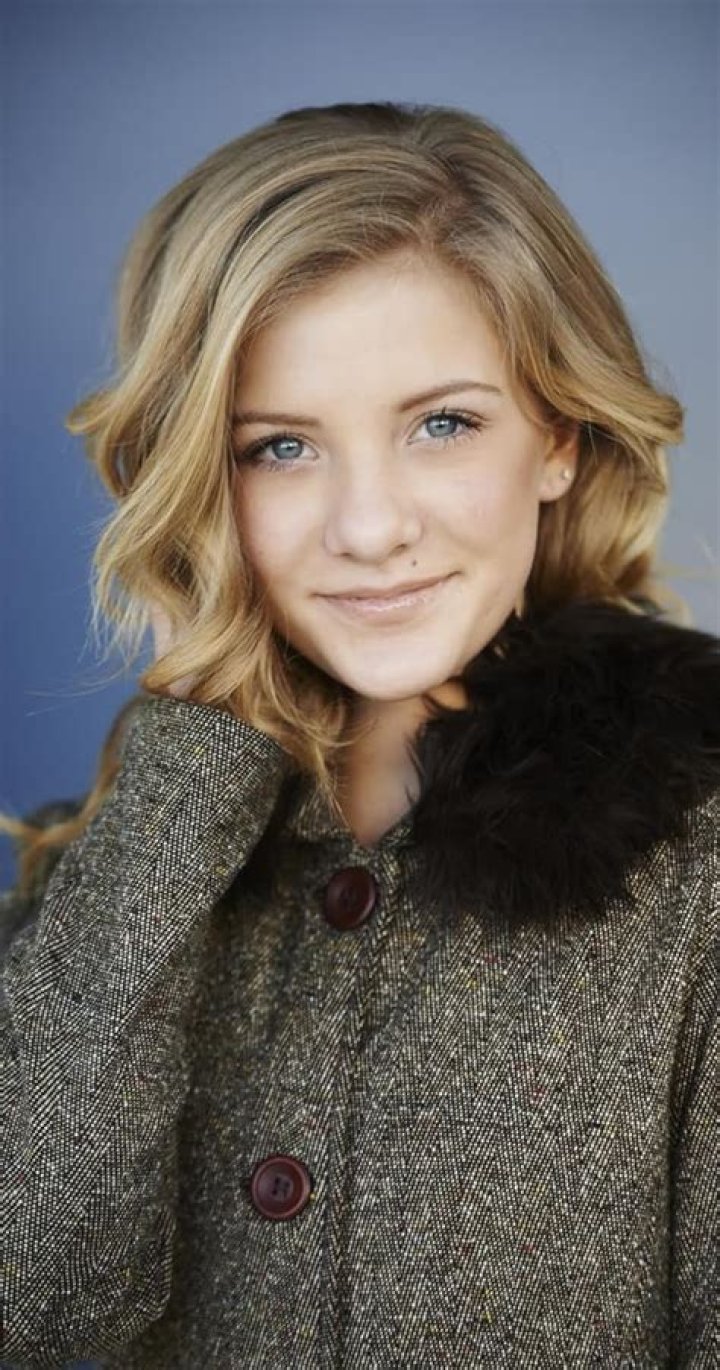 Paige Mackenzie Hyland