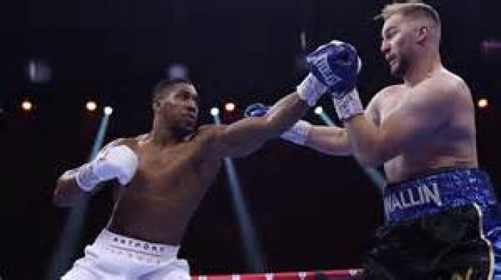 Pat Barrett Recalls a Young Tyson Fury ‘Punching the Hell Out of Heavyweights’
