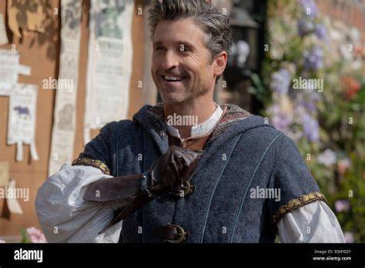 Patrick Dempsey as Robert Philip in medieval garb in Disenchanted