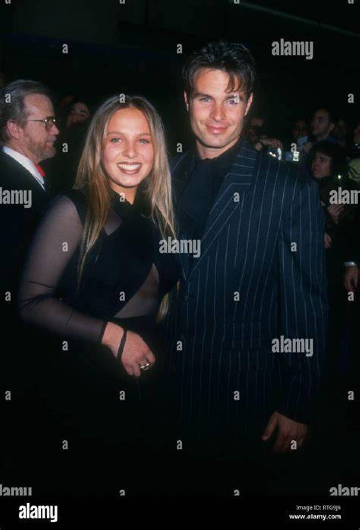 Patrick Muldoon Beverly hilton, Beverly hilton hotel, Dimples