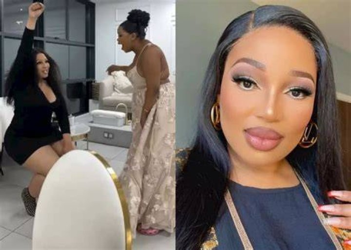 Phindile Gwala posts thirst trap. Phindile Gwala posts thirst trap.