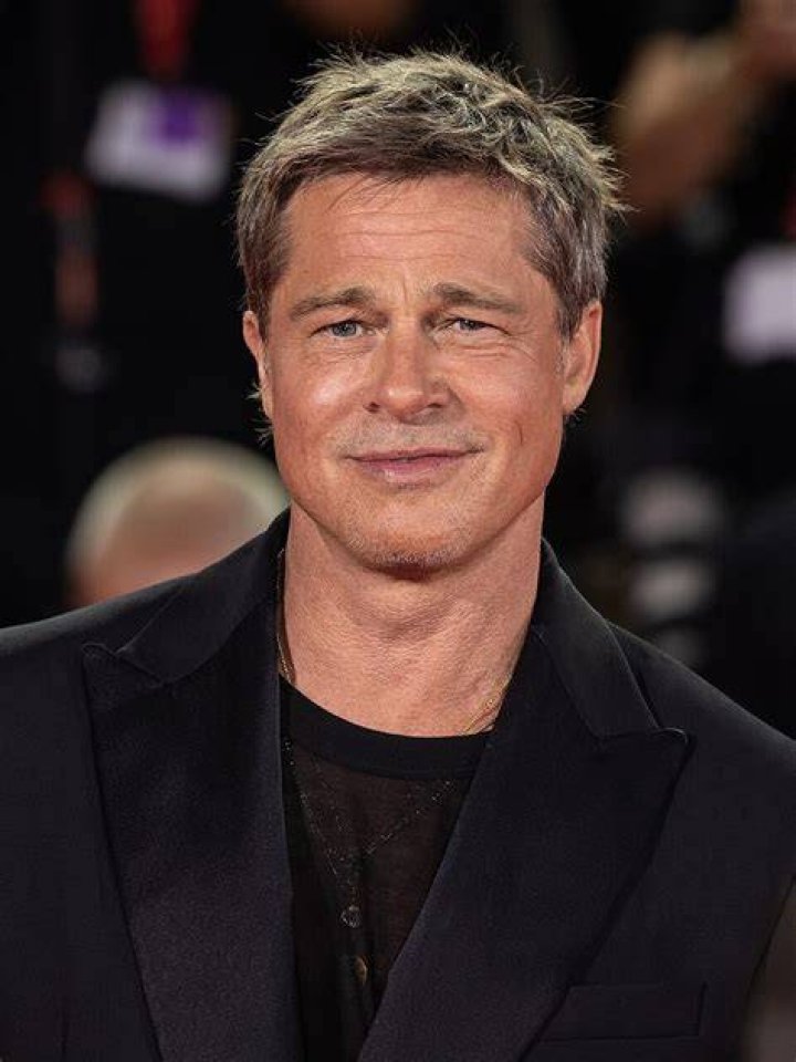 Photos from Brad Pitt Has the Time of His Life at the 2023 Golden Globes