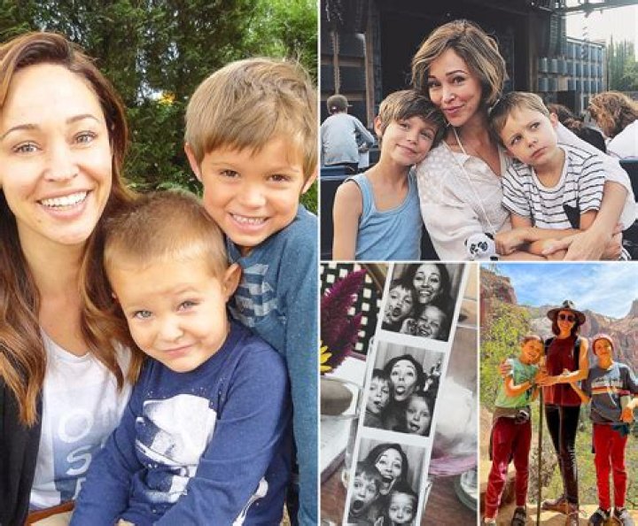 Photos from Sweetest Family Moments at the 2021 Grammys E! Online AU