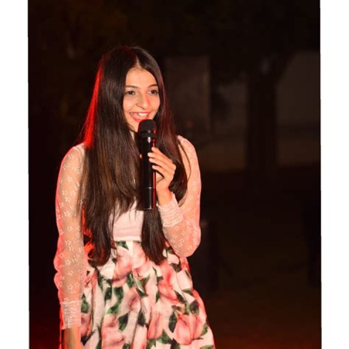 Pooja Jain Images