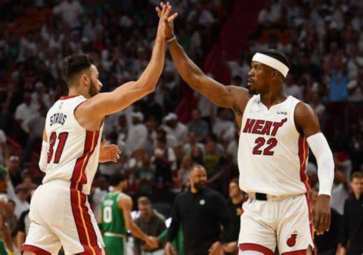 Predicting Every Team That Will Be In The 2023 NBA Playoffs