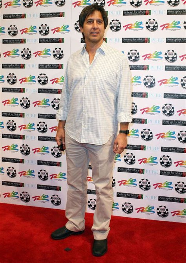 Ray Romano height