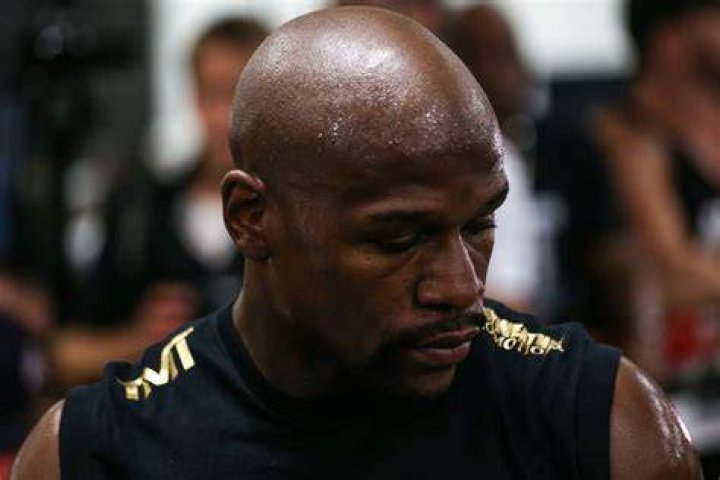 Real Reason Why “Floyd Mayweather Found Dead” Was Trending Recently