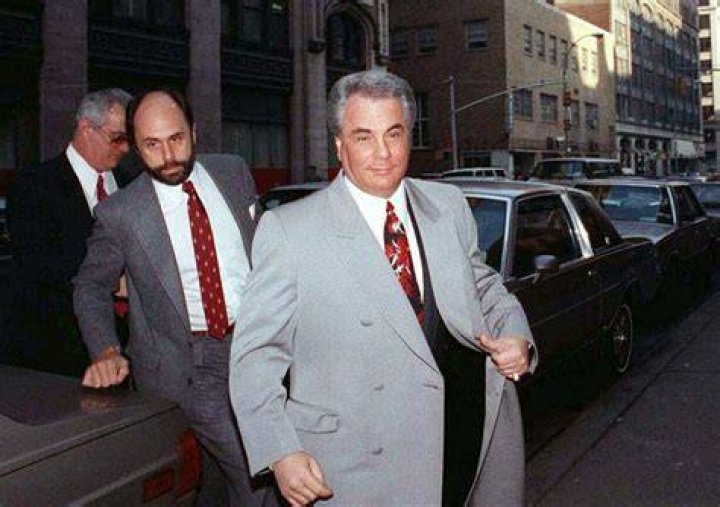 Reputed mob boss John Gotti sits in New York Supreme Court in Manhattan, N.Y. in this Jan. 20, 1990. Photo / AP