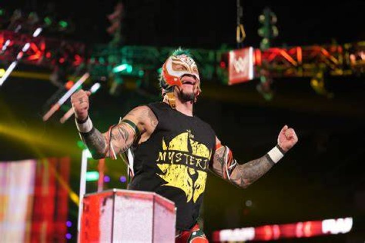 Rey Mysterio as The New Bad Guys in Batman 1966-Recasting
