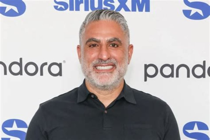 Reza Farahan height
