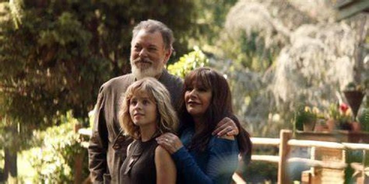 Riker Troi And Kestra In Star Trek Picard