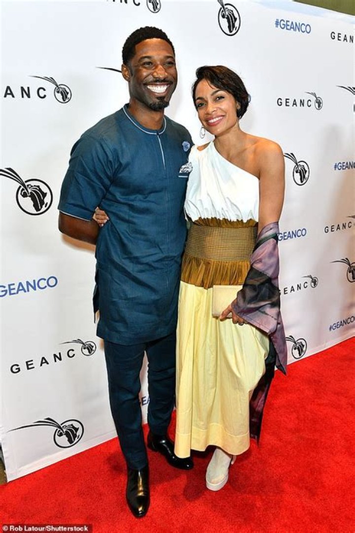 Rosario Dawson & New Boyfriend Nnamdi Okafor Couple Up at GEANCO