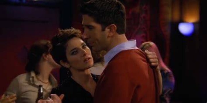 Ross and Chloe dancing on Friends