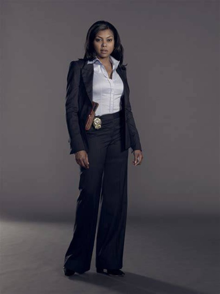 rue as an investigator in euphoria