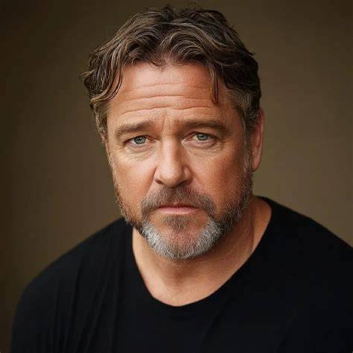 Russell Crowe as Jor-El in The Man Of Steel: Arrival (2020)