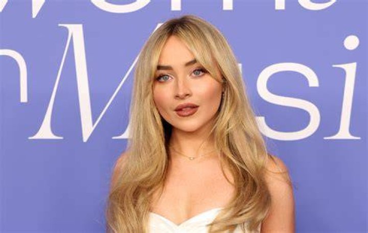 Sabrina Carpenter Interview On Navigating Her twenties, Finding Her