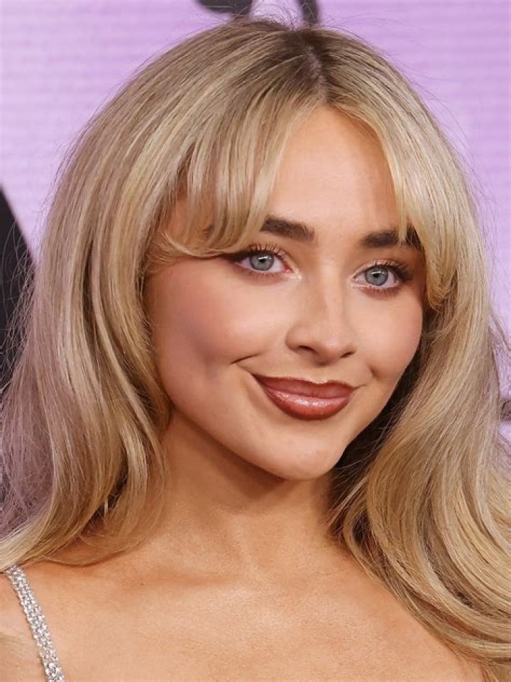 Sabrina Carpenter Singer, Actress