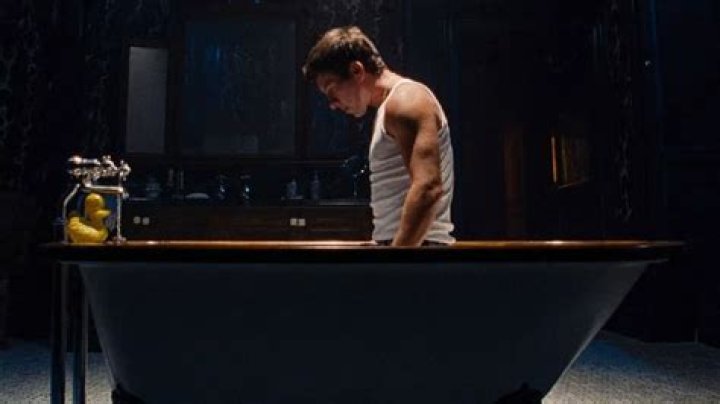 Saltburn's Bathtub Scene Meaning Explained By Oliver Actor