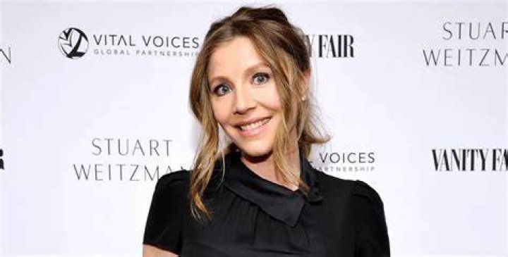 Sarah Chalke Age, Net worth: Bio-Wiki, Kids, Weight, Husband