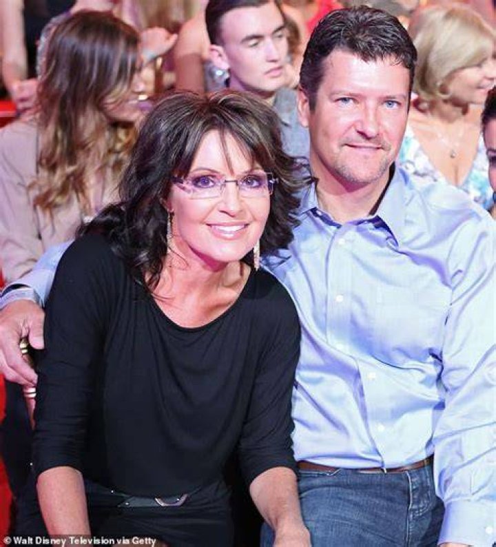 Sarah Palin and husband of 31years Todd Palin quietly finalized their