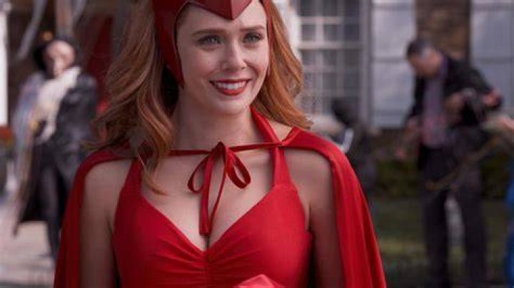 Scarlet Witch (Wanda Maximoff) on train in Seoul, South Korea; Avengers: Age of Ultron
