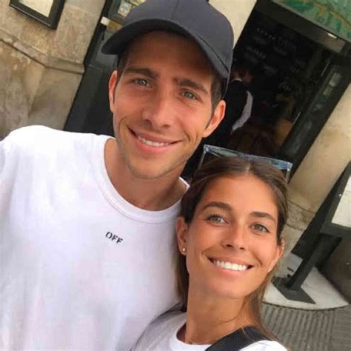 Sergi Roberto Wife Coral Simanovich Wiki 2022 Age, Net Worth, Career