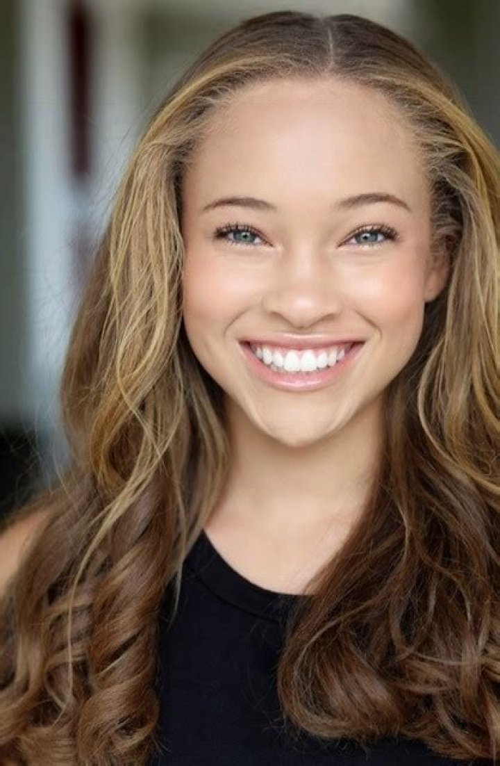 Shelby Simmons IMDb