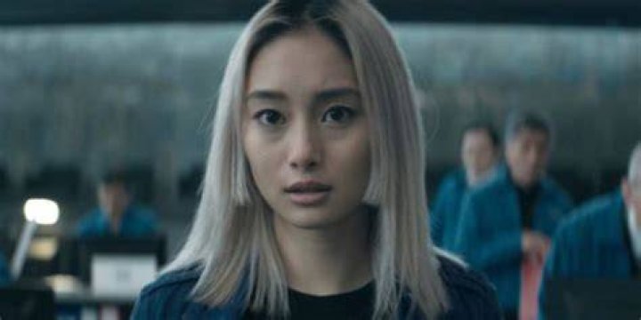 Shioli Kutsuna as Mitsuki in Invasion season 2