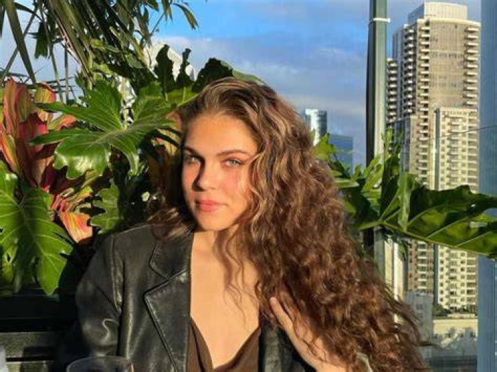 Sierra Oakley's biography who is Dr. Oakley's daughter? Legit.ng