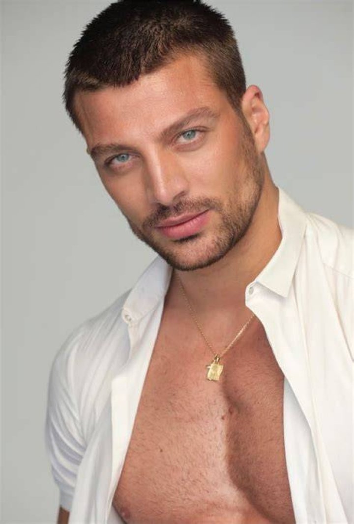 SIMONE SUSINNA Heroes Model Management