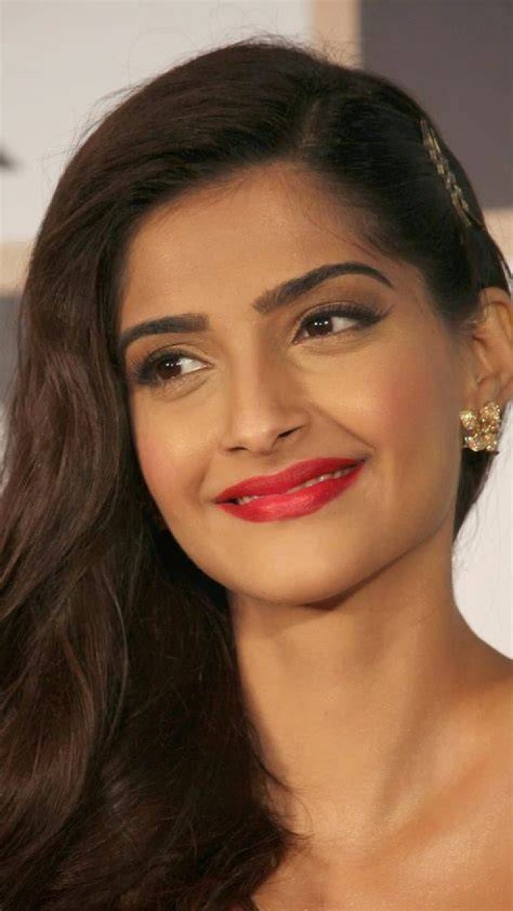 Sonam Kapoor Images